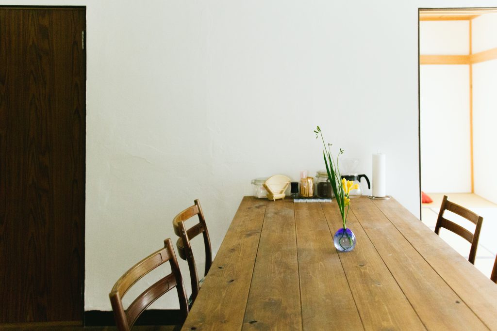 kitchen table at coya cottage shimoda izu